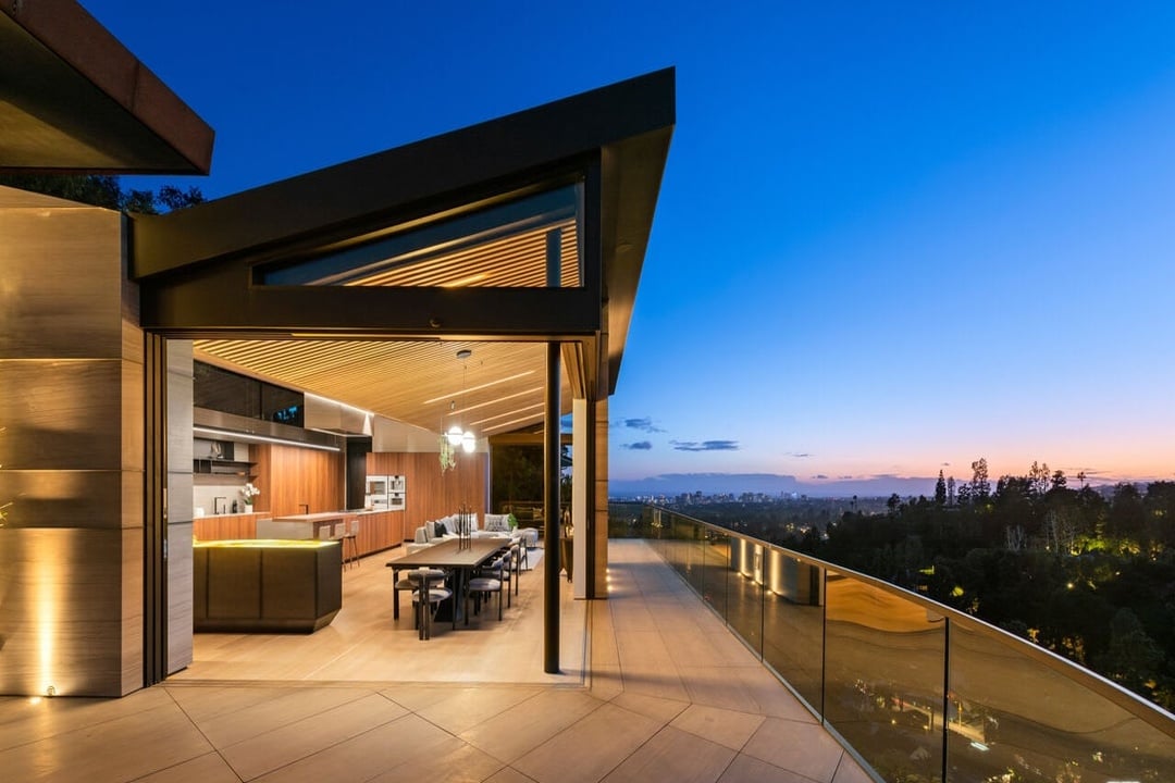 Estate Velvet
