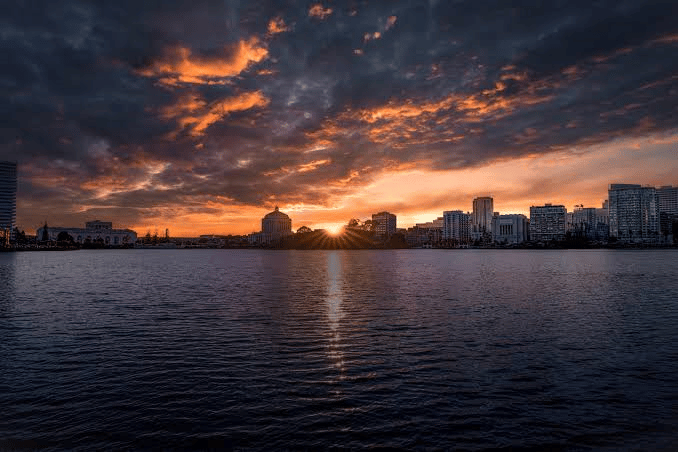 Oakland's Neighborhood Renaissance: Where Buyers Are Looking Beyond Rockridge and Piedmont