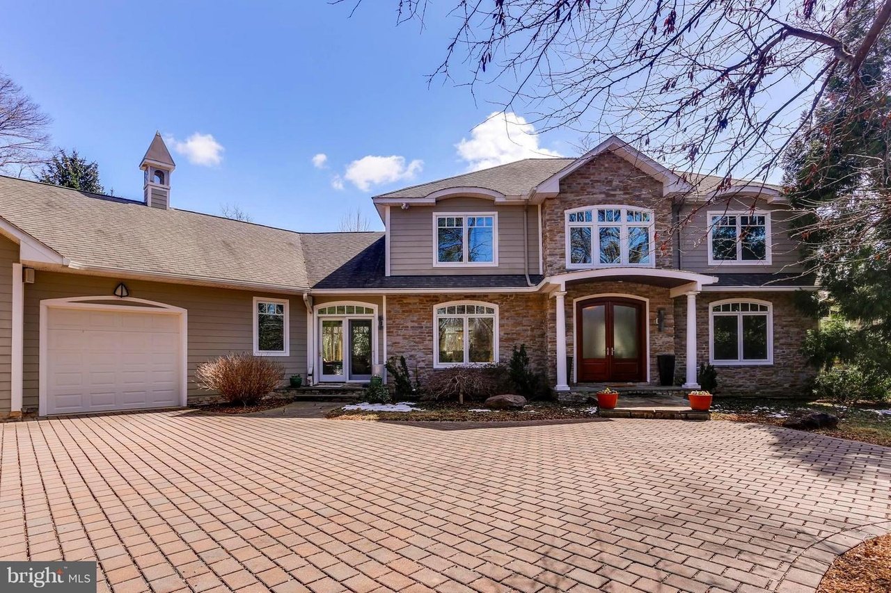 1366 Kinloch Cir
