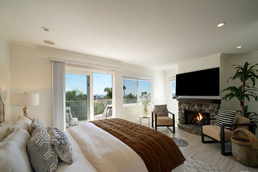 Vireon Crest, Morning View Dr, 90265