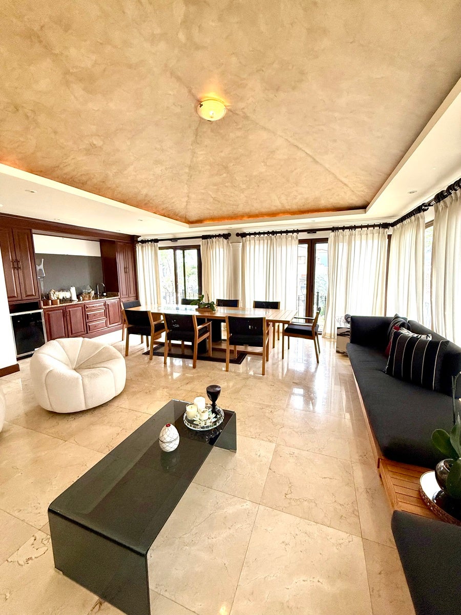 Classical Gated Corner Estate, Escazu, San Jose