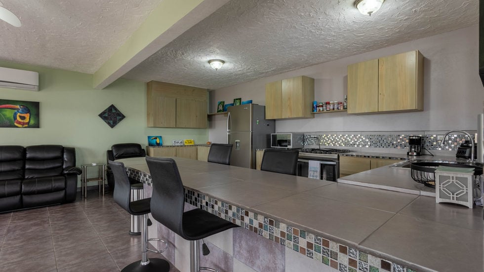 Reduced! Tinamastes Home with Panoramic Ocean and Mountain Views