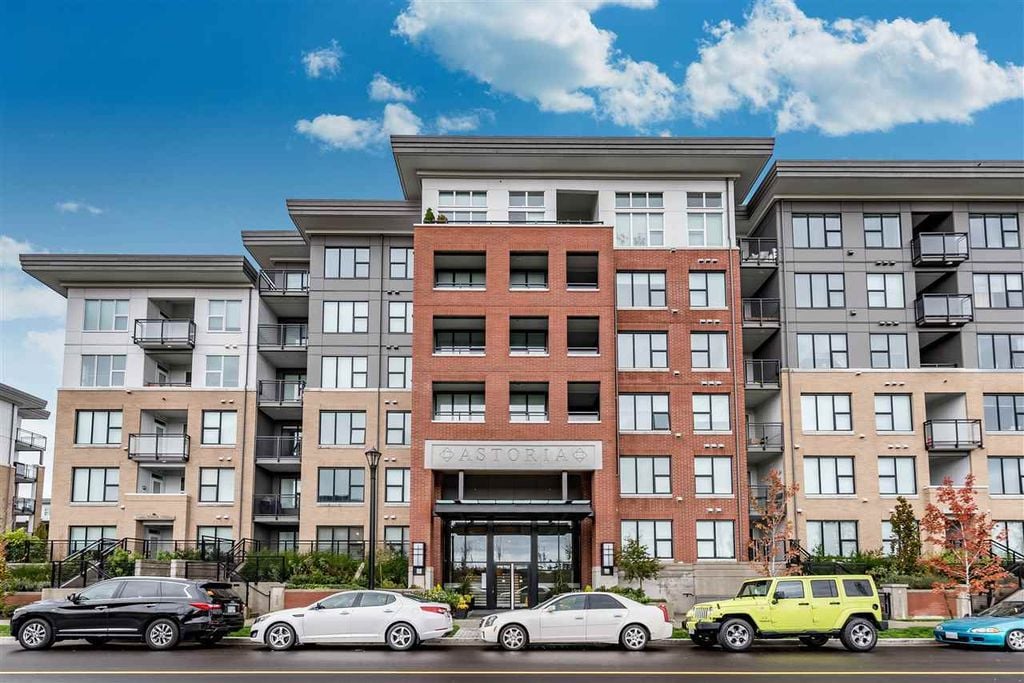 9399 Alexandra Rd, #222