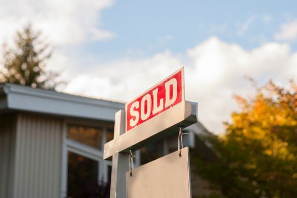 The Ninja Advantage: Why Paying Full Commission to a Top-Producing Real Estate Agent is the Way to Go