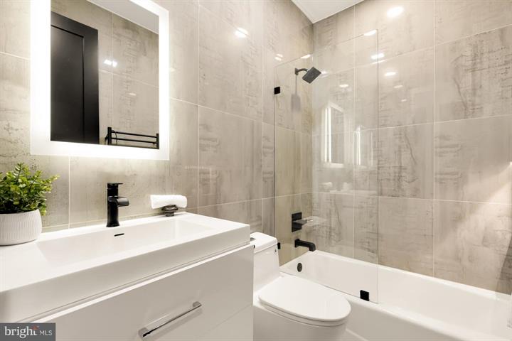 1365 Perry Pl NW #2, Washington, DC 20010