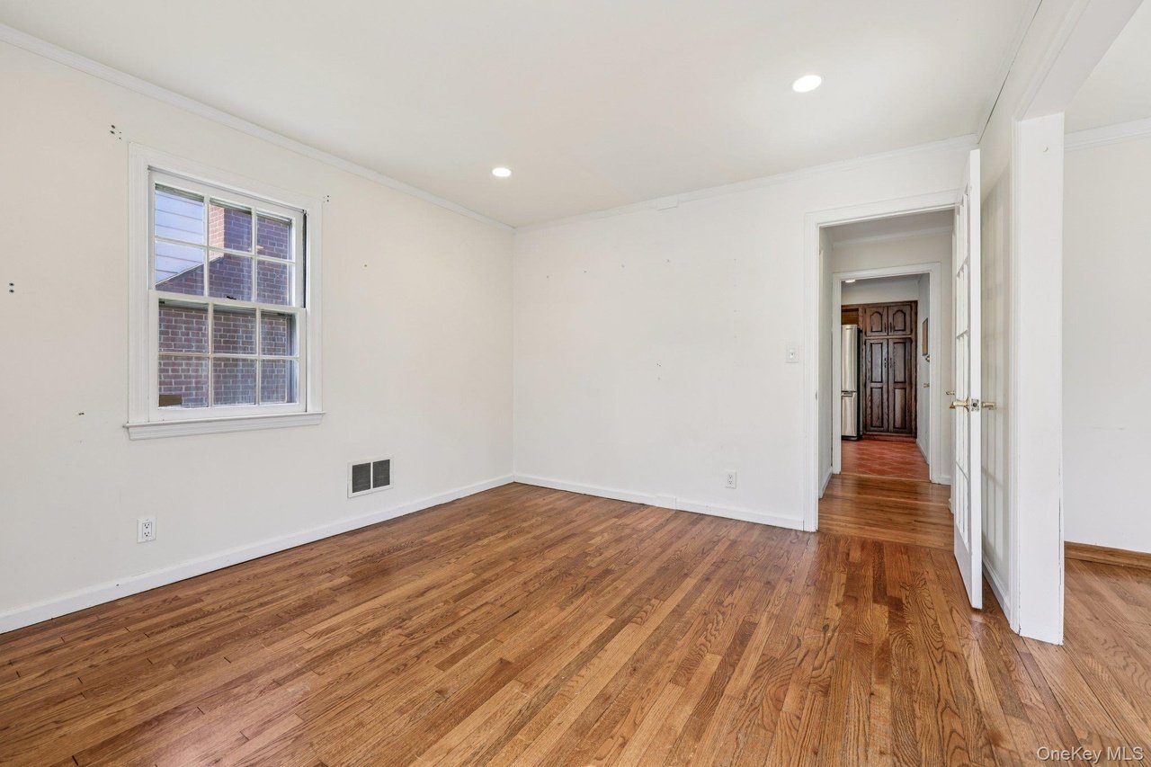102 Grand Blvd