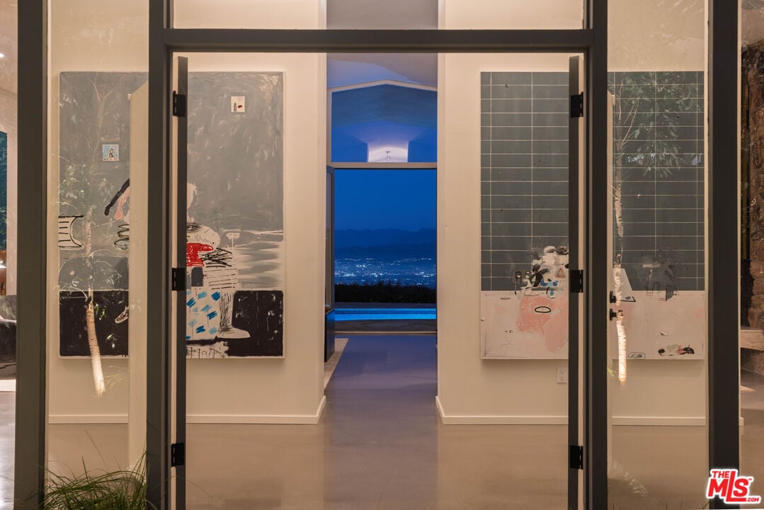 Crownfall Reserve, Edwin Dr, 90046