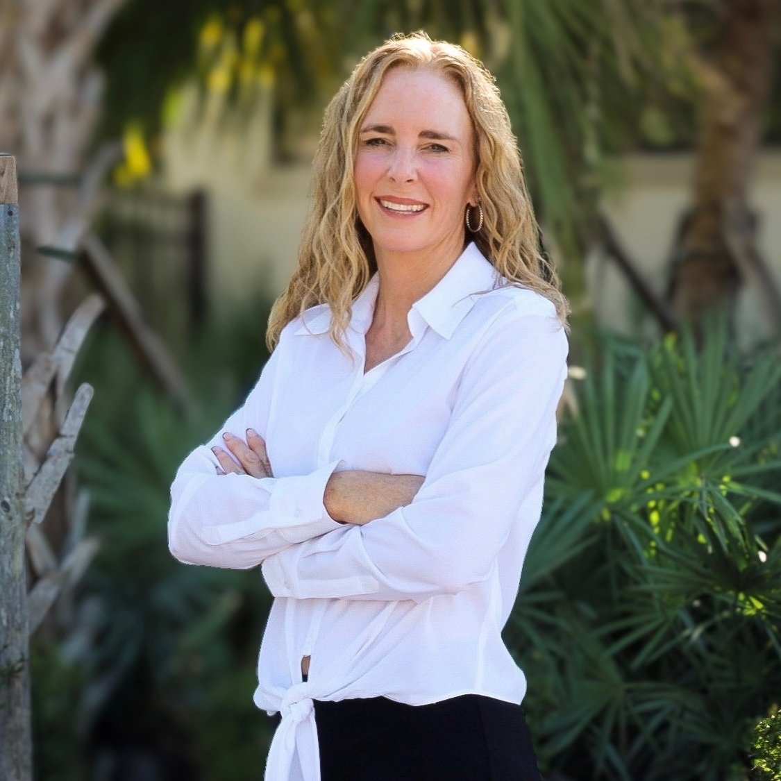 Karena Caputo Valrico, FL Real Estate Agent Headshot