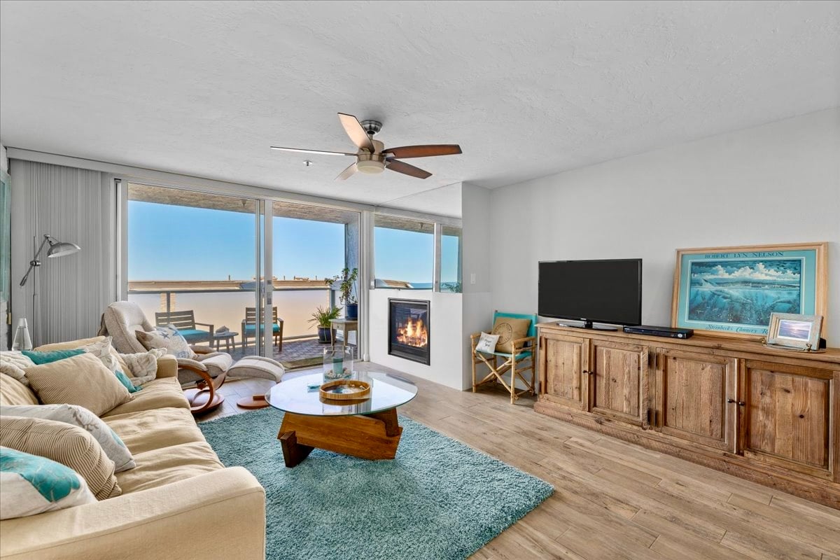 615 Esplanade #504 Redondo Beach