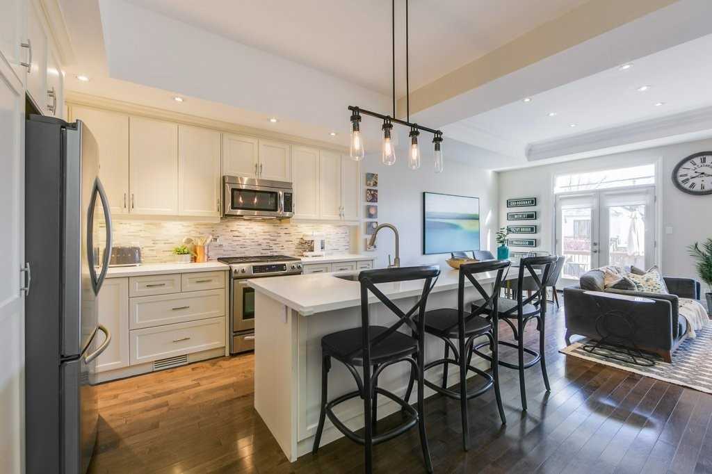 455 Scarborough Rd
