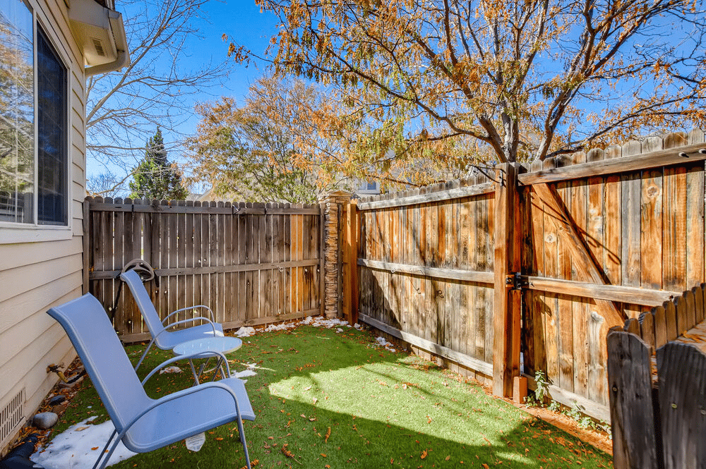 Just Listed: Bright End Unit in Littleton