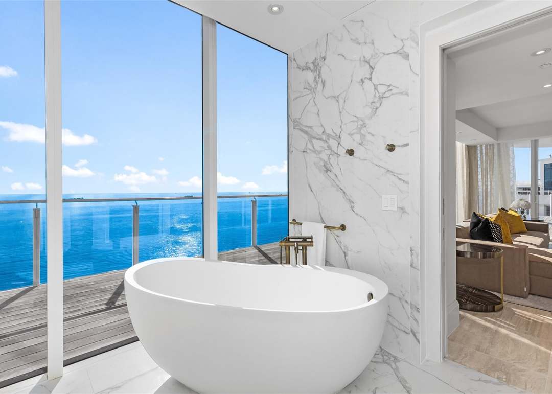 525 N Fort Lauderdale Beach Blvd #2201