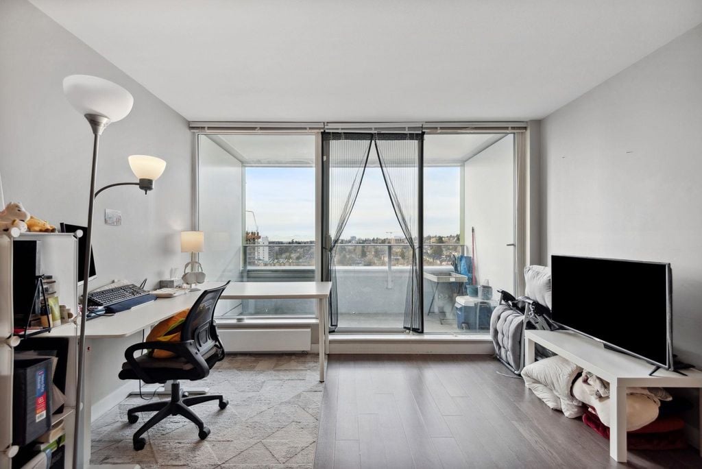 489 Interurban Wy, #1704