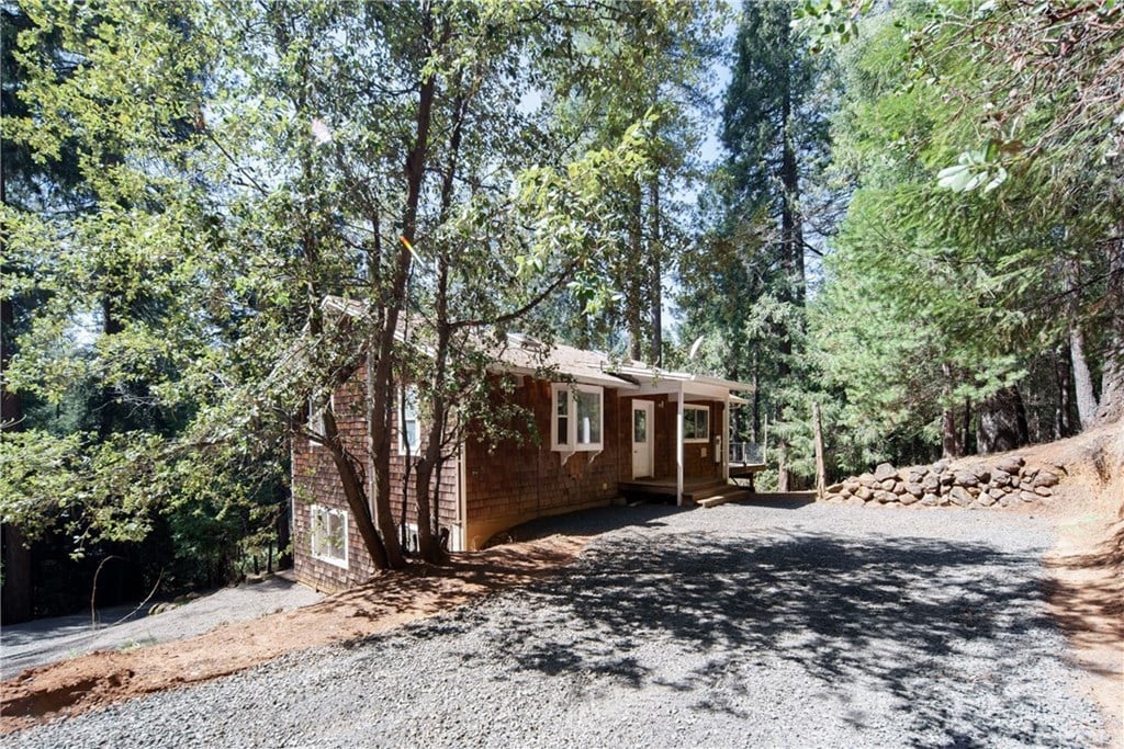 4954 Tiger Lily Dr