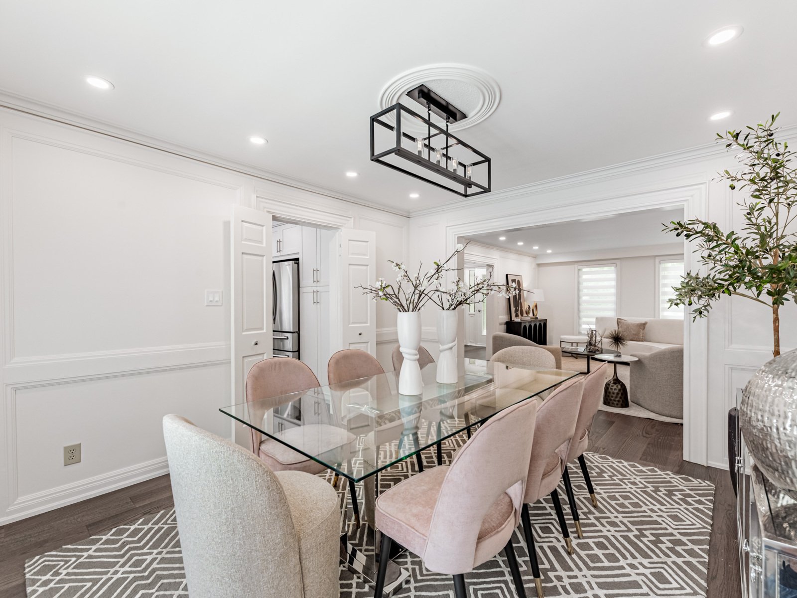 SOLD: Nestled On Quiet Riderwood Drive