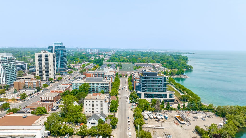 70 Port St E, Mississauga