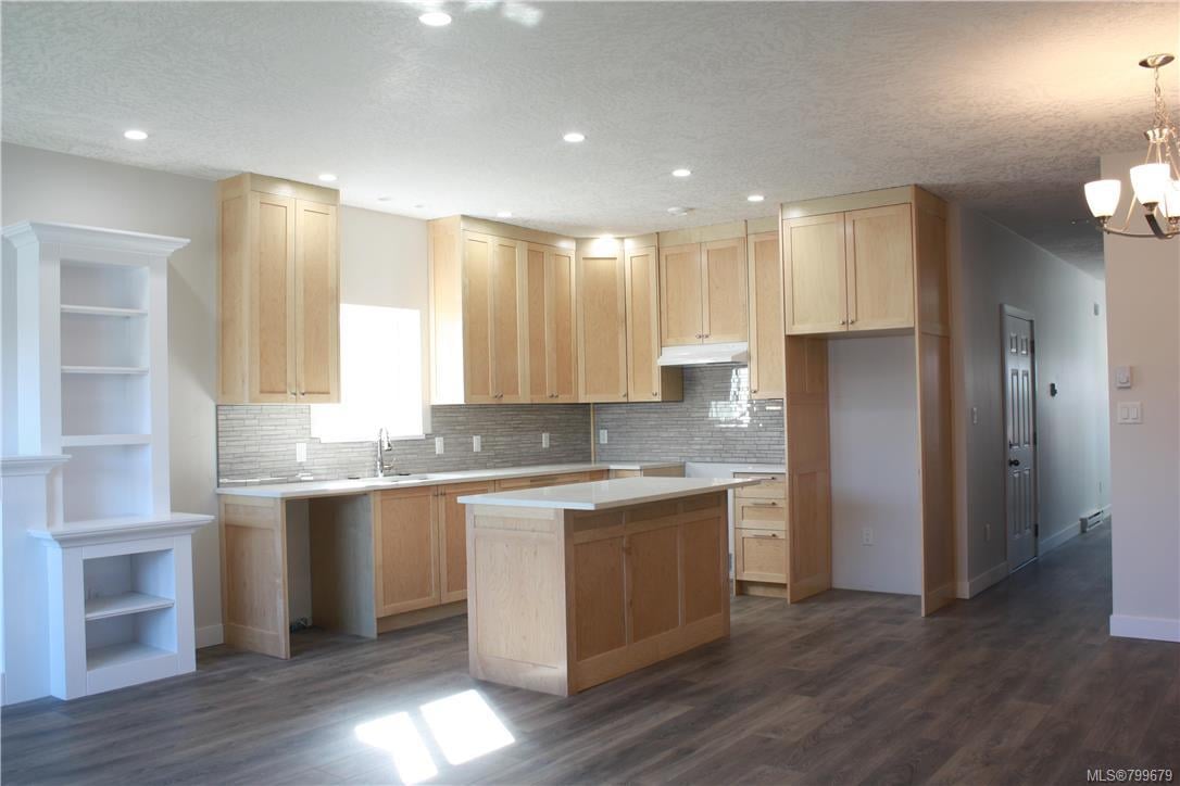103-2260 Maple Ave, Sooke