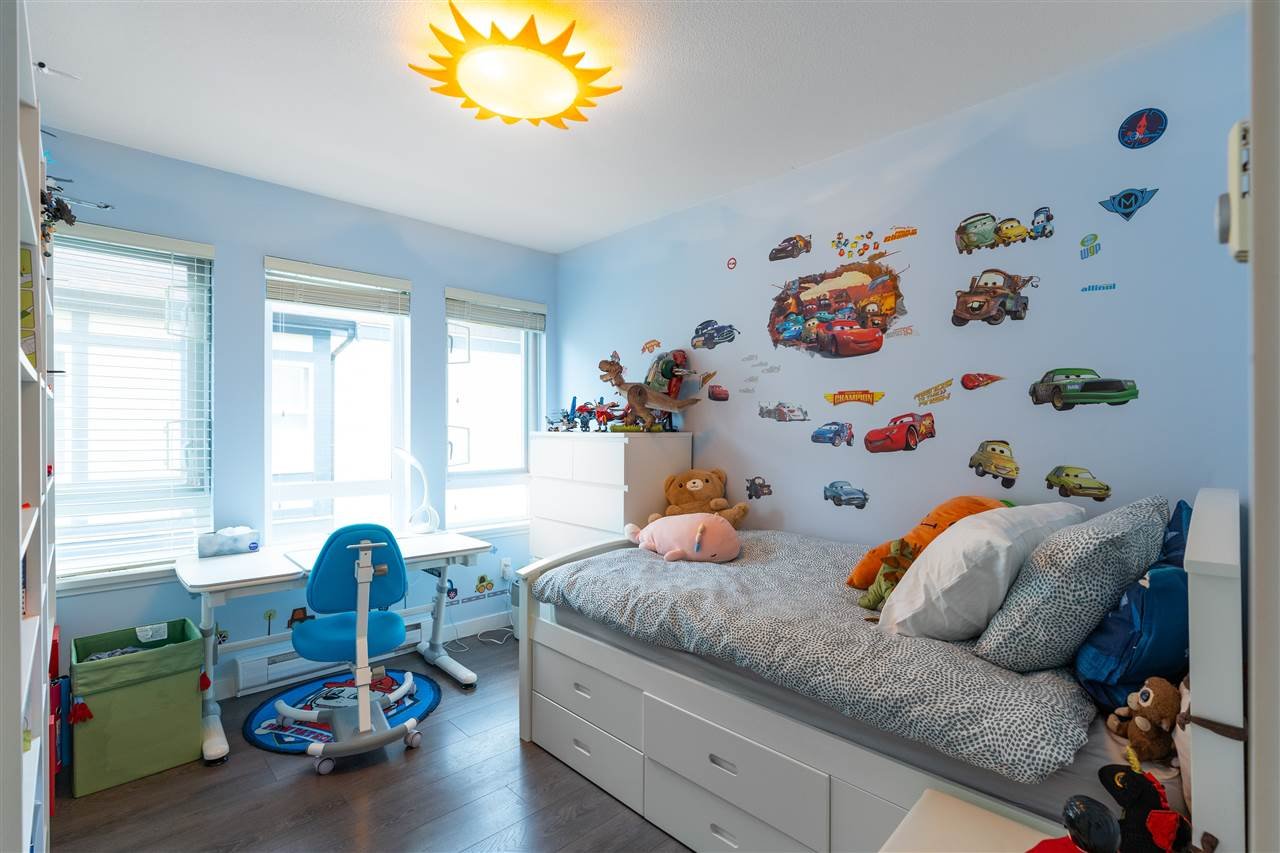 10-9333 Ferndale Rd
