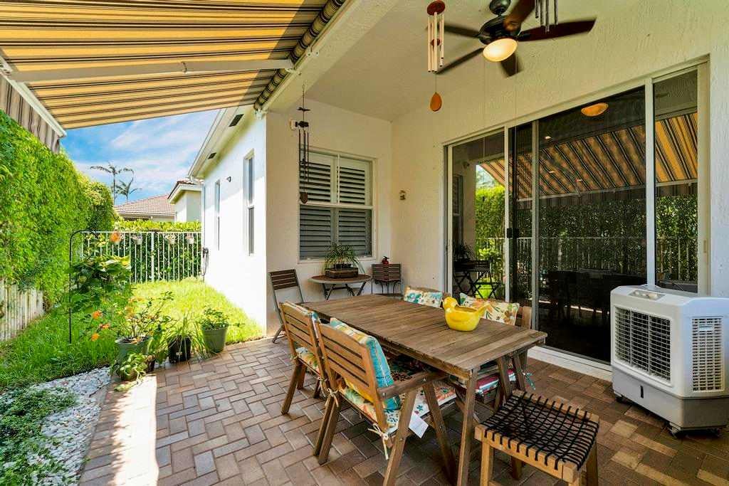 Did You Hear About This Savanna Home?