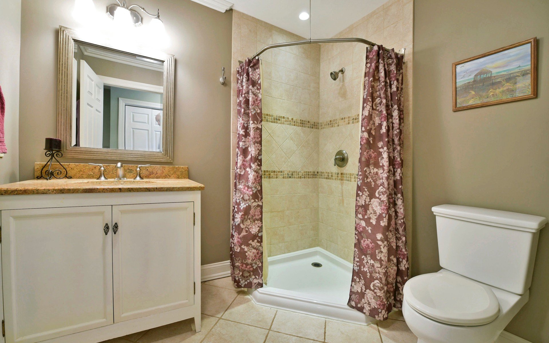 8 Anona Dr