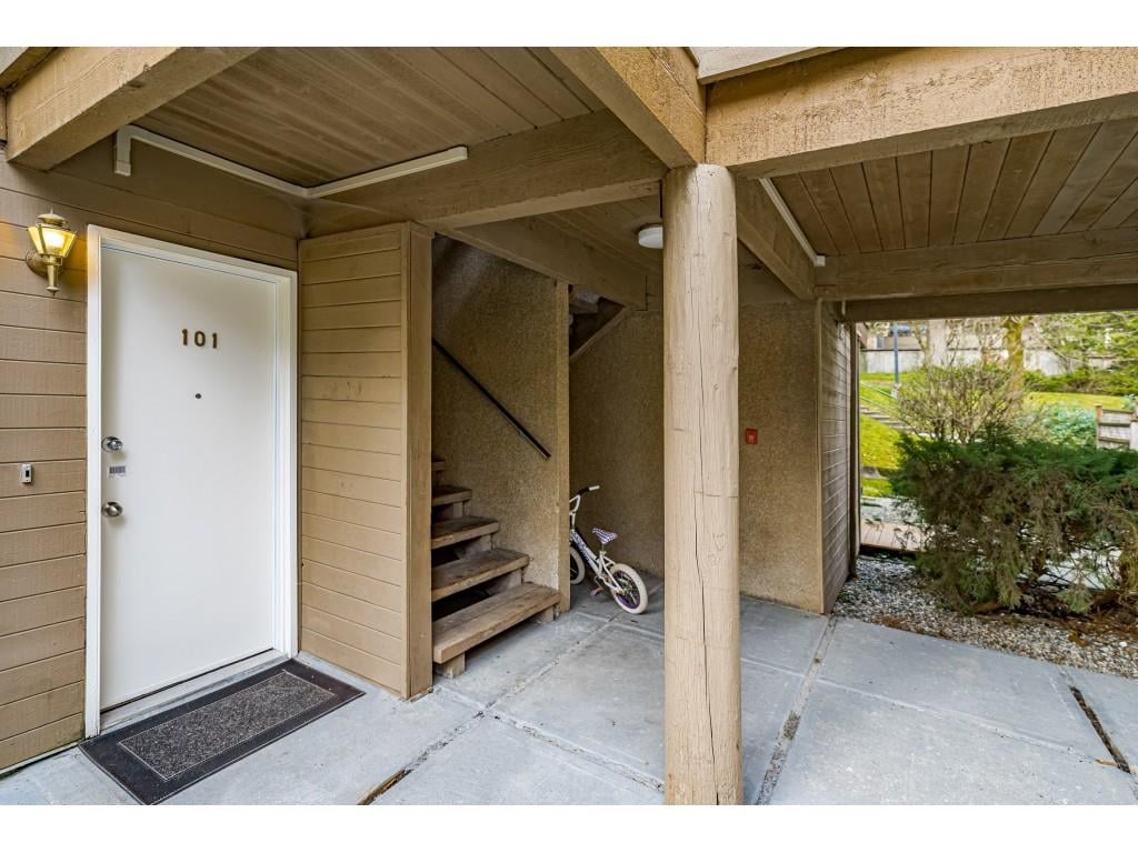 101-9149 Saturna Dr