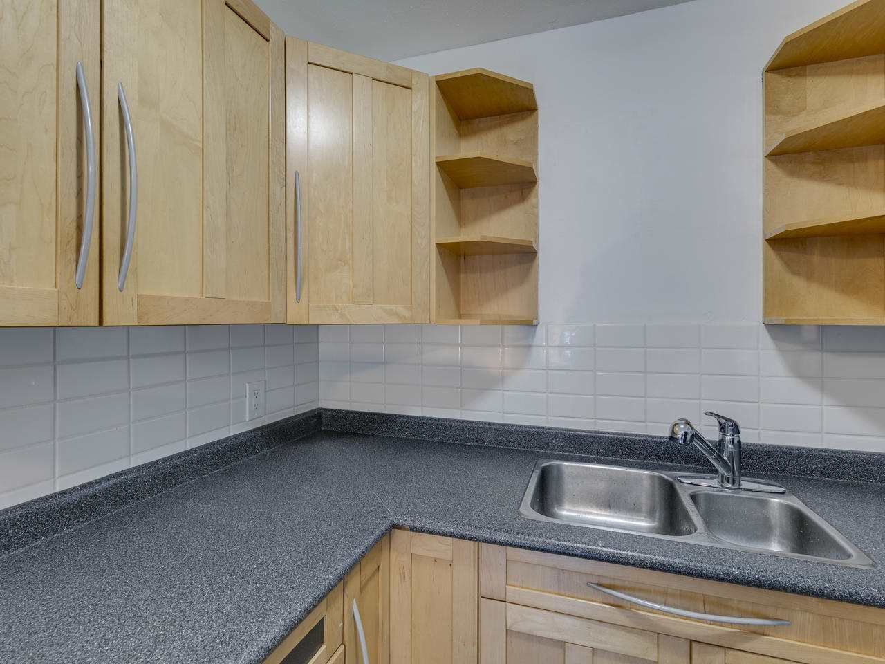97-38173 Westway Ave
