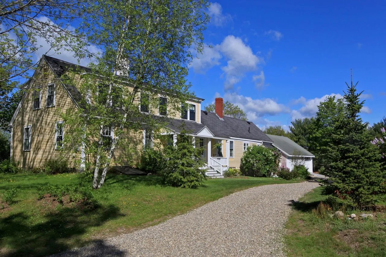 Home for Sale – 158 Church Street, Damariscotta, ME – $535,000