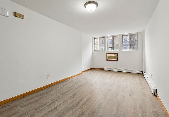 43-17 28th Avenue Unit: 1