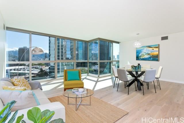 1177 Queen St #1009