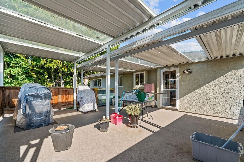7292 Shawnee Pl