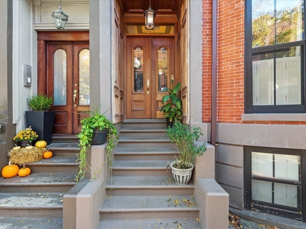 518 Shawmut Ave, #4