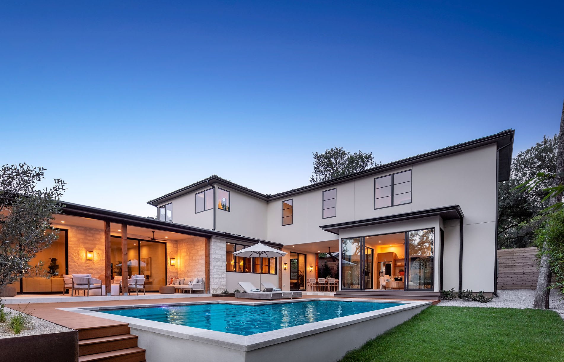 1702 Brookhaven