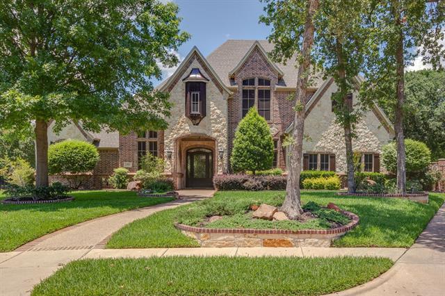 1816 Barrington Dr