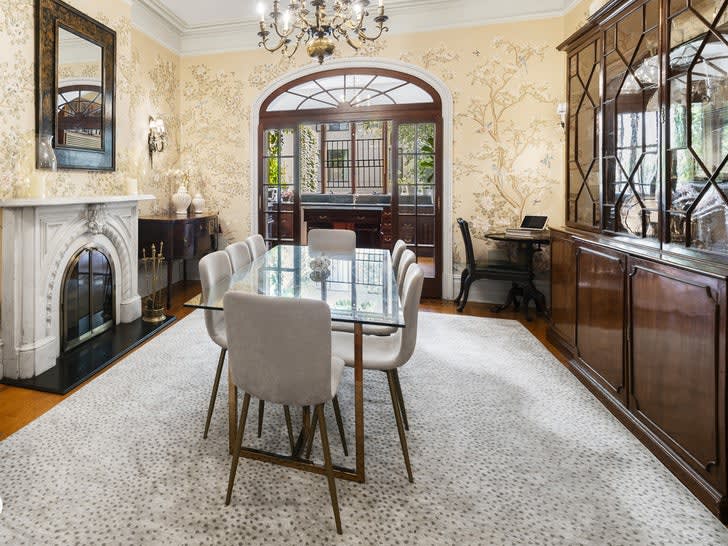 RHONY' Star Sonja Morgan Lists Nyc Townhouse Let's Try This Again!