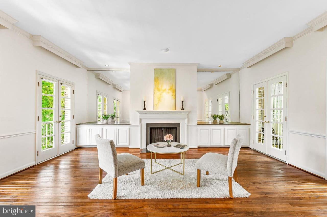 2128 Cathedral Ave NW - Buyer Represented