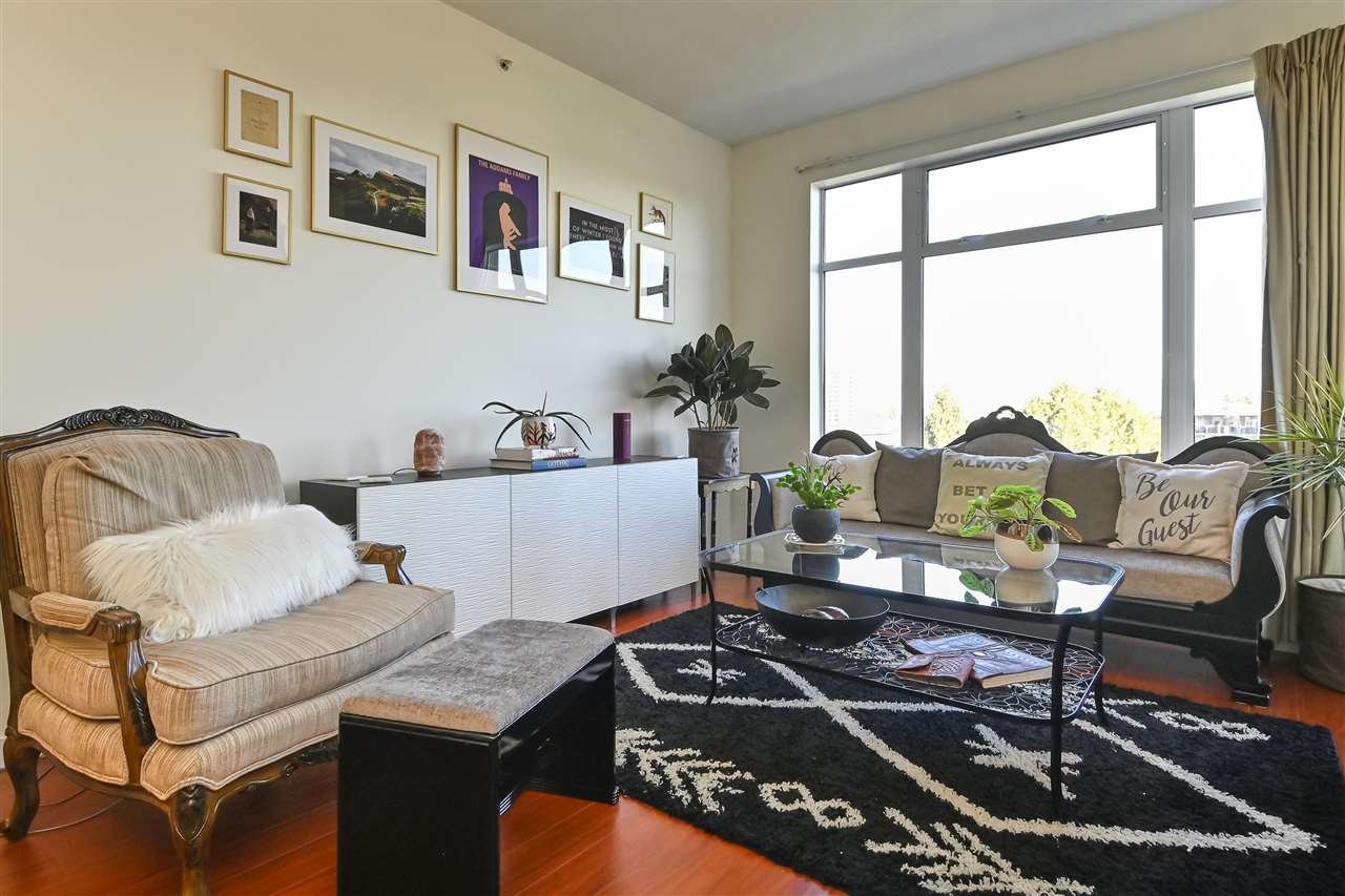 403-8480 Granville Ave