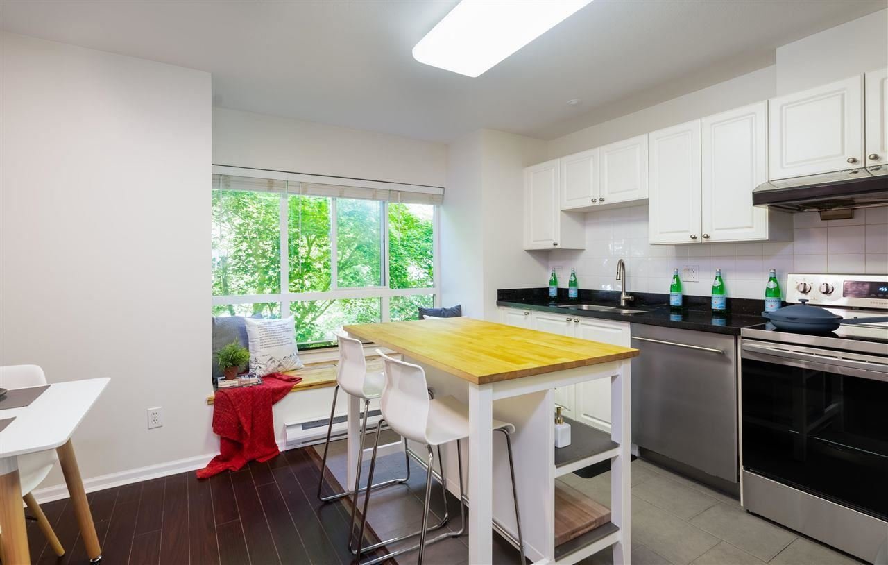 104-6588 Southoaks Cres