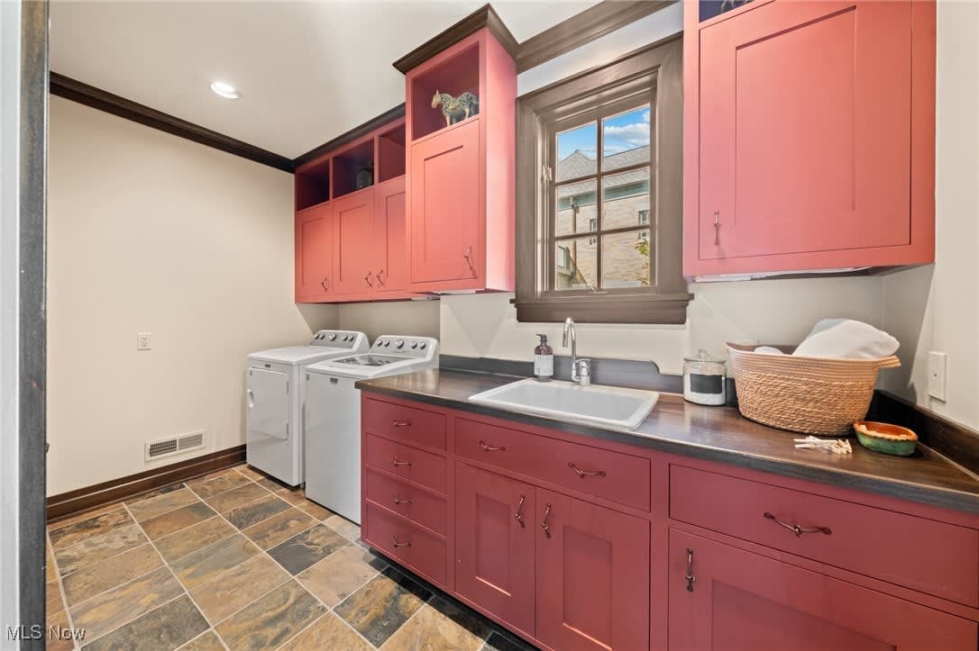 14 Colony Ln