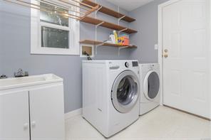 5932 Tasha Pl