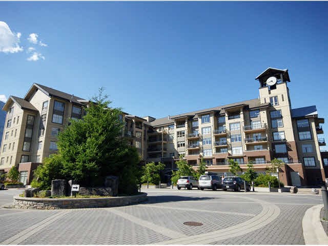 420-1211 Village Green Wy