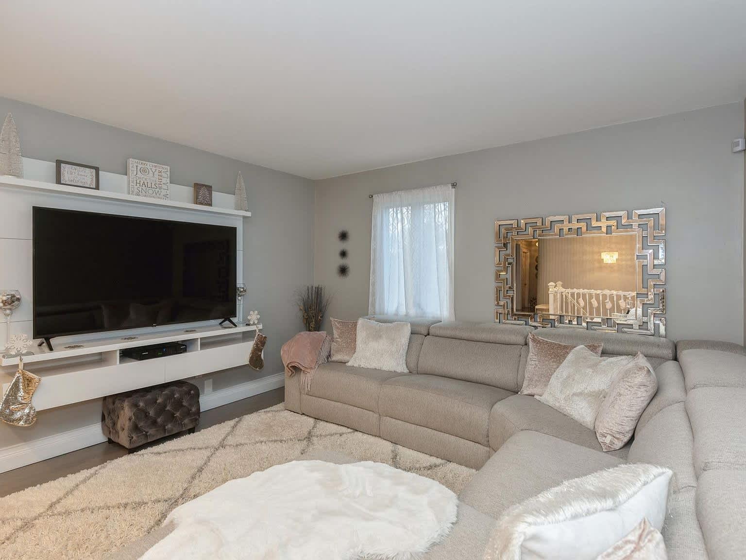 5 Adar Ln