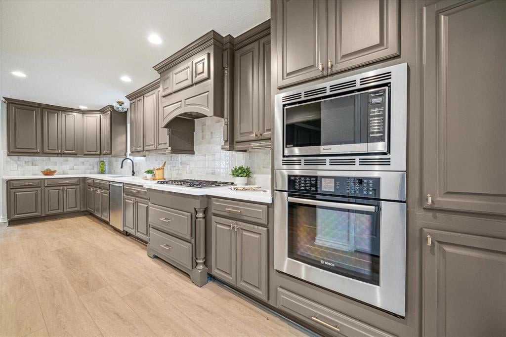 12335 Westmere Dr
