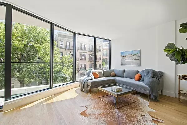 205 Freeman Street Unit: 2