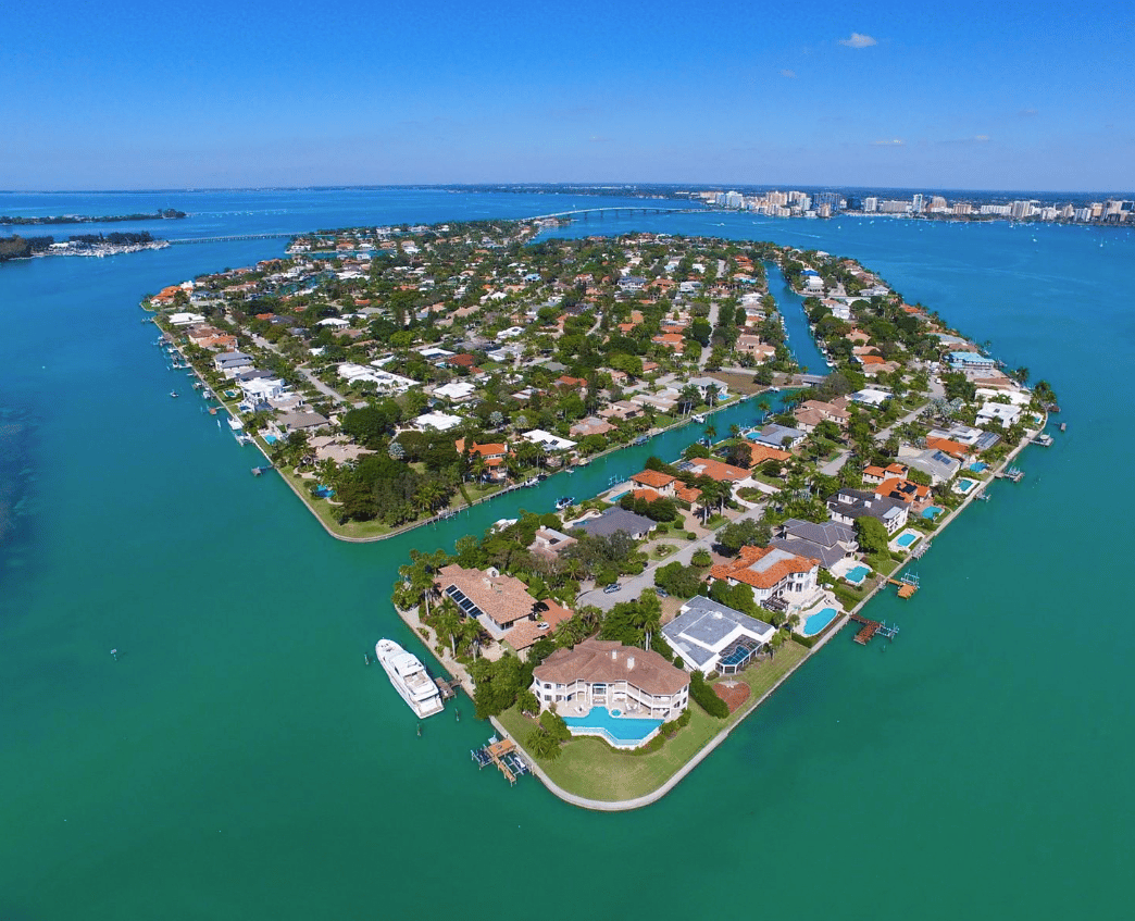 Mid-Year Market Insights: Sarasota Luxury Real Estate Trends to Watch in 2025