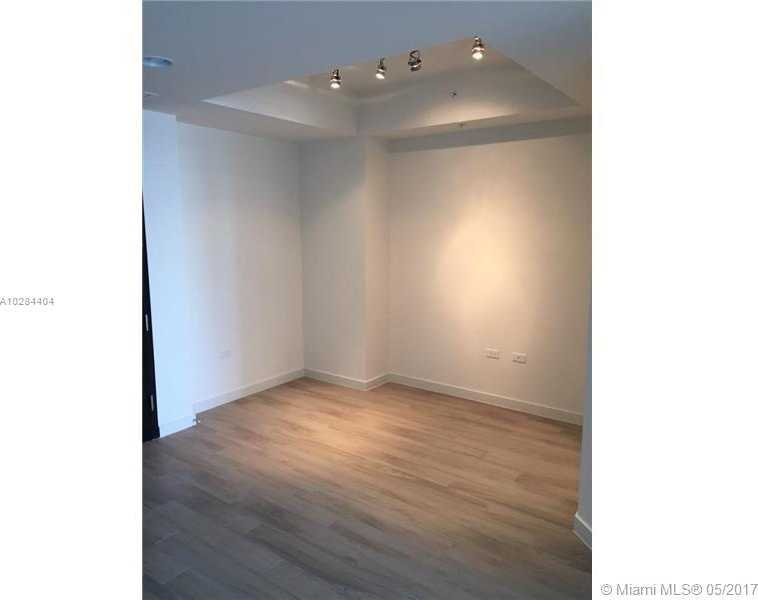 999 SW 1 Avenue Unit 2011