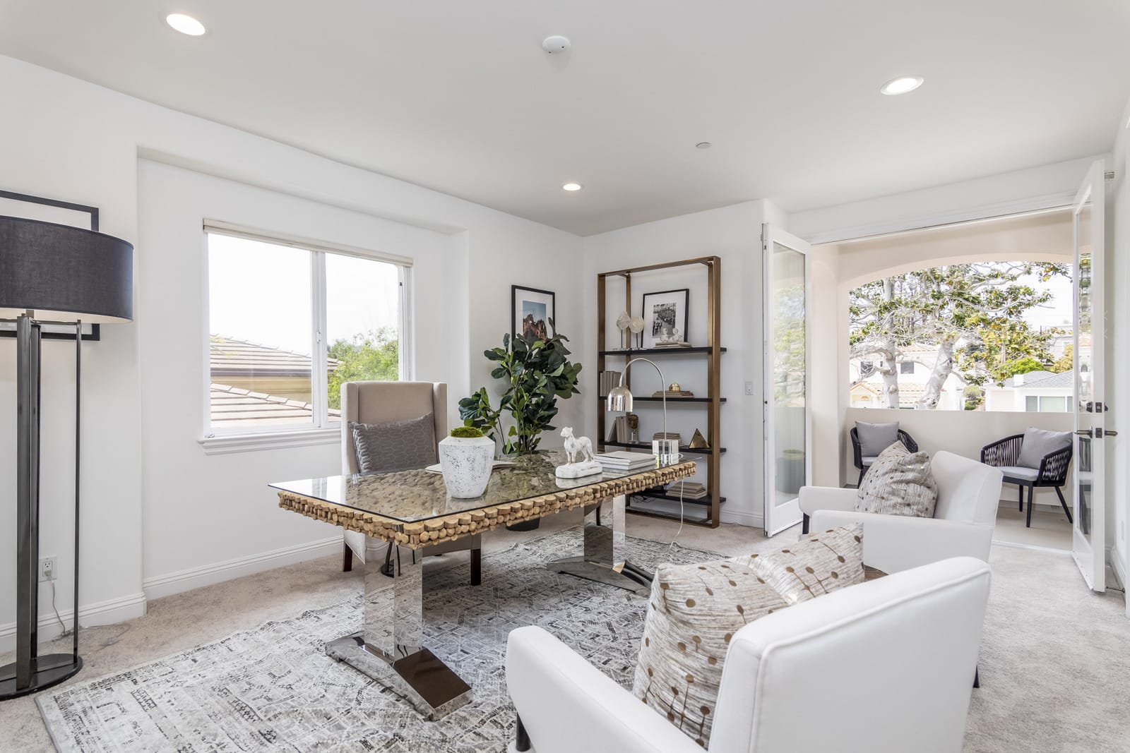 700 Avenue C