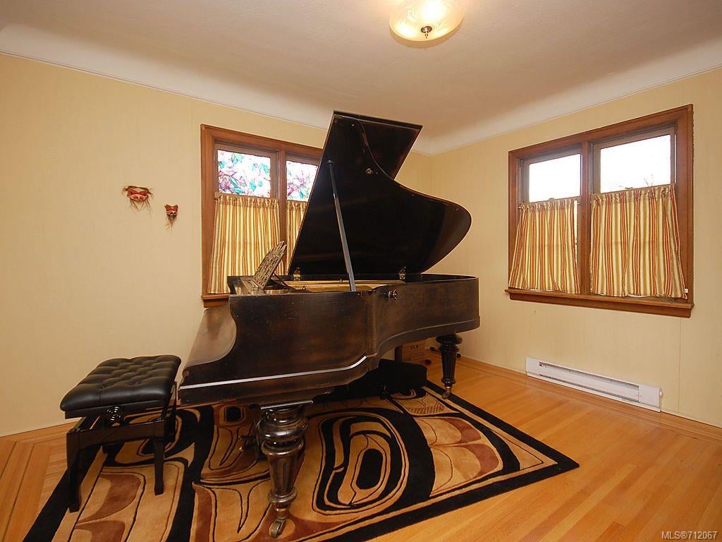 80 Cadillac Ave