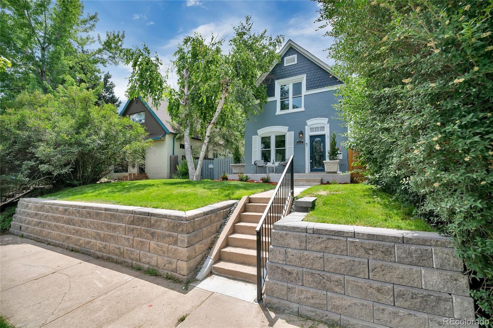 2115 Lowell Boulevard