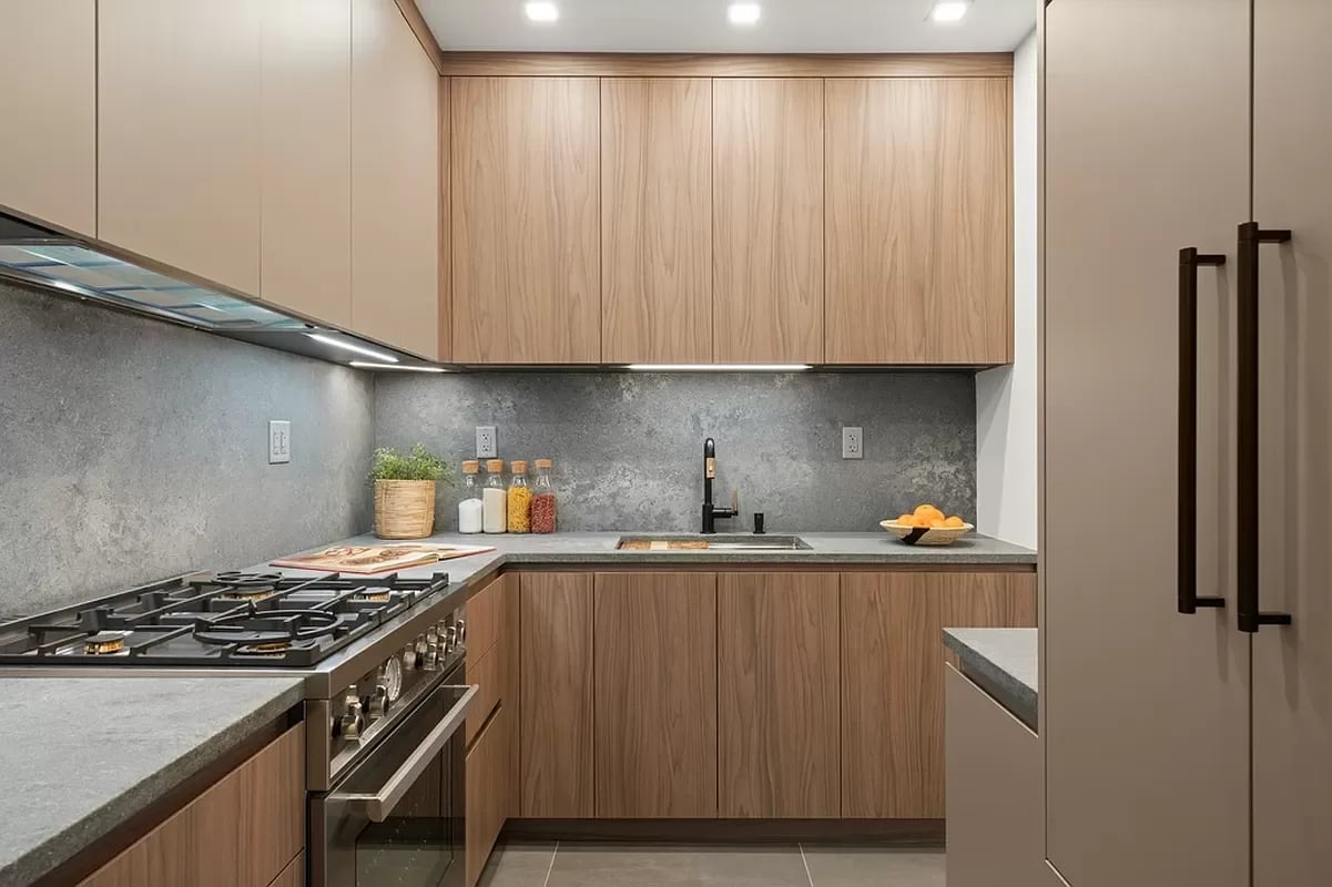 163 Saint Nicholas Ave., #5H