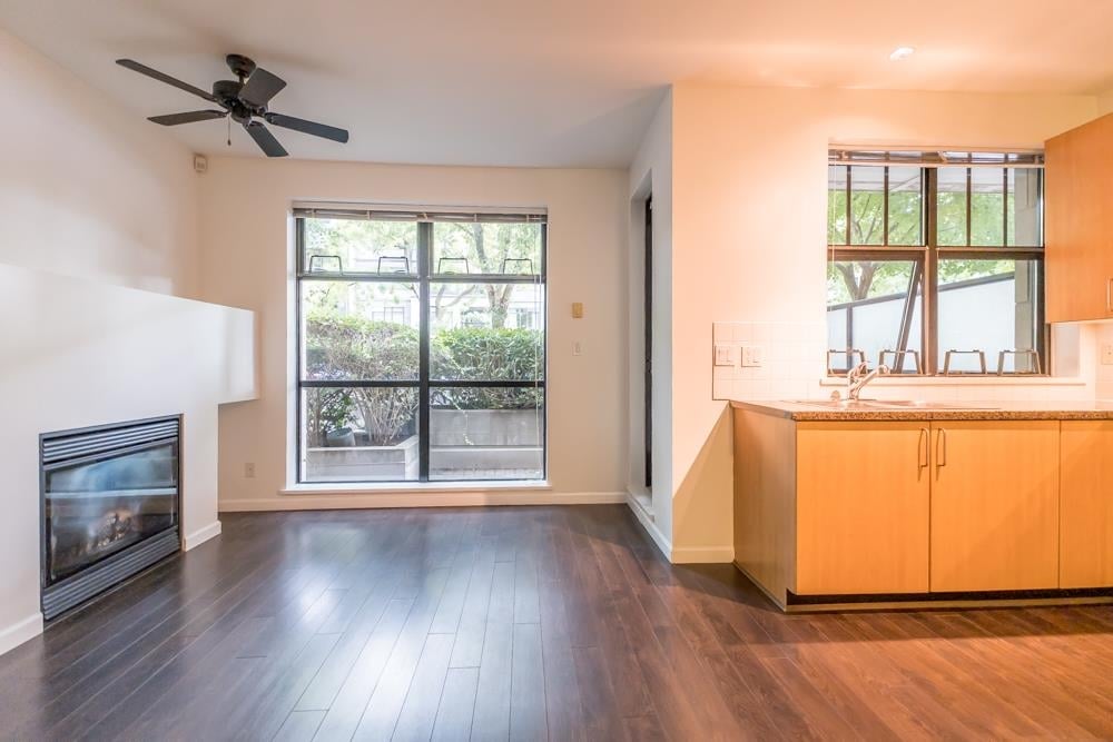 101-2065 W 12th Avenue, Vancouver